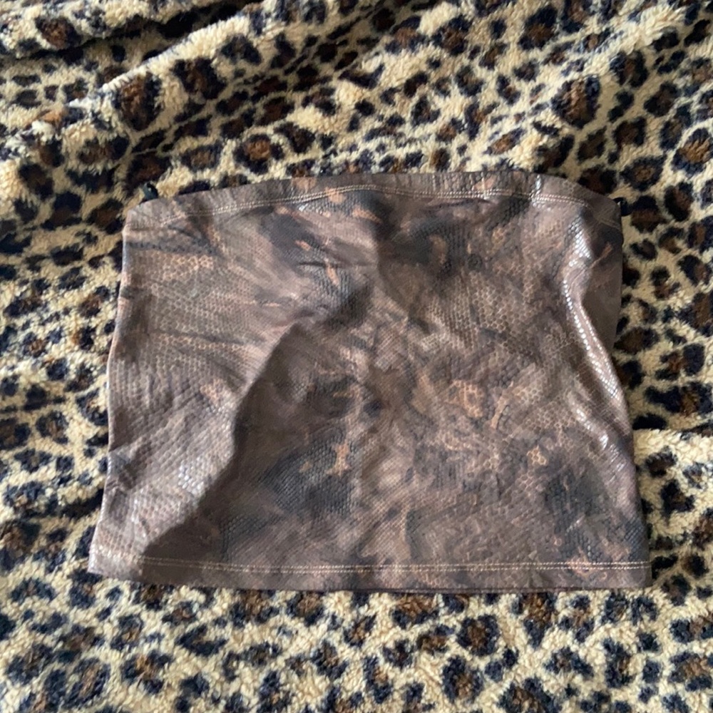 Snakeskin print shimmery tube top y2k club kid